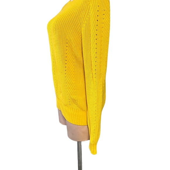 Ted Baker yellow sweater in size 3 (equivalent to size 8). EUC. Beautiful - Picture 9 of 15